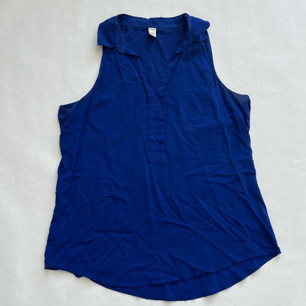 Royal blue sleeveless Old Navy blouse with collar